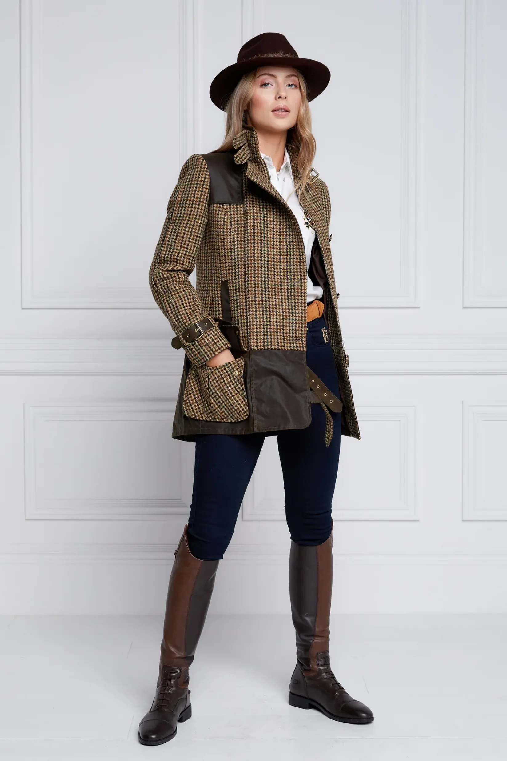 Holland Cooper Jackets-Balmoral Field Jacket Hailes Green Tweed