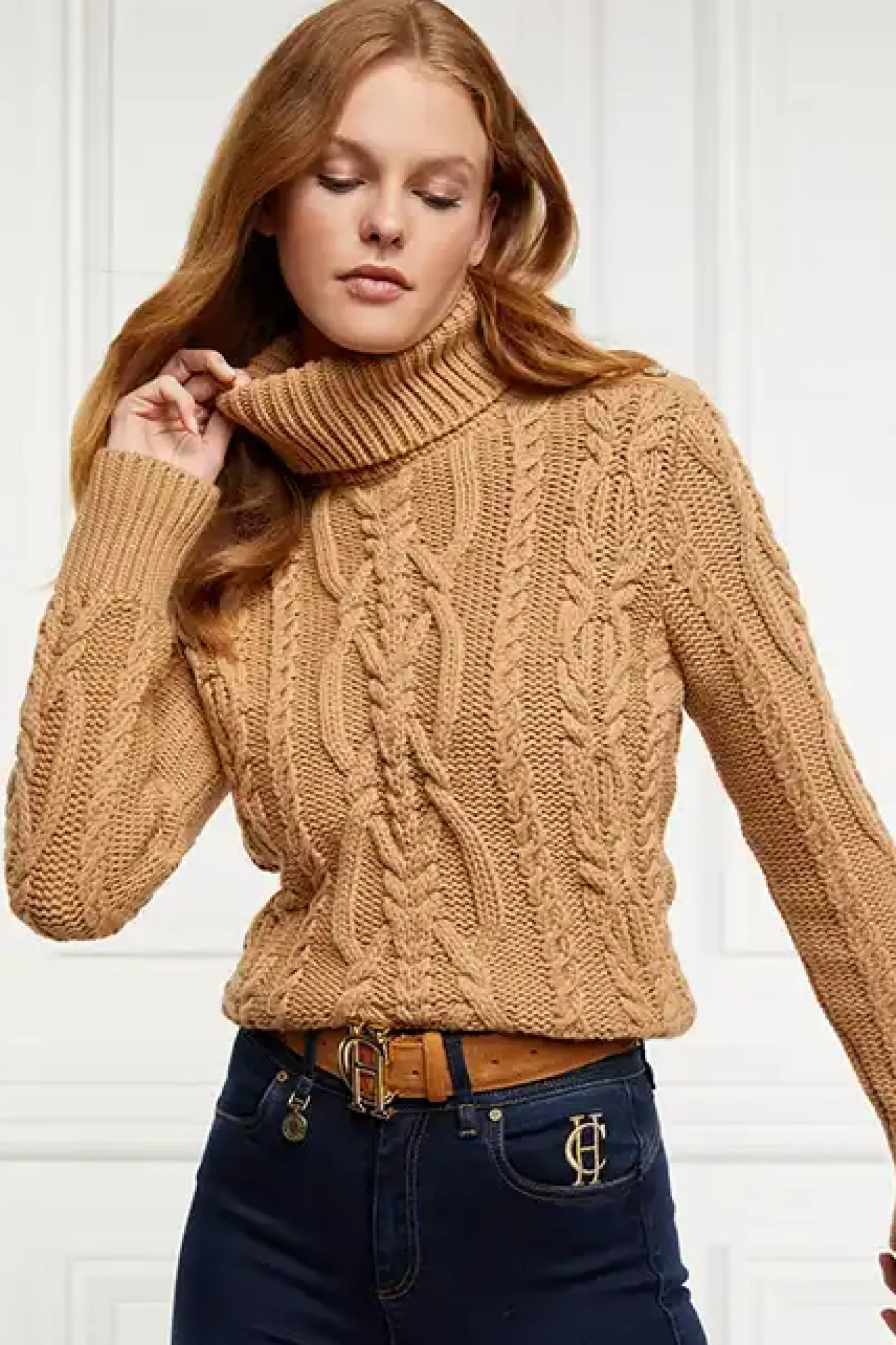 Holland Cooper Knitwear-Belgravia Cable Knit Camel