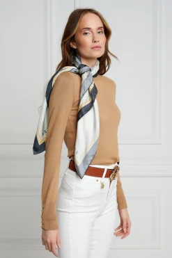Holland Cooper Knitwear|Country Collection-Buttoned Knit Crew Neck Dark Camel