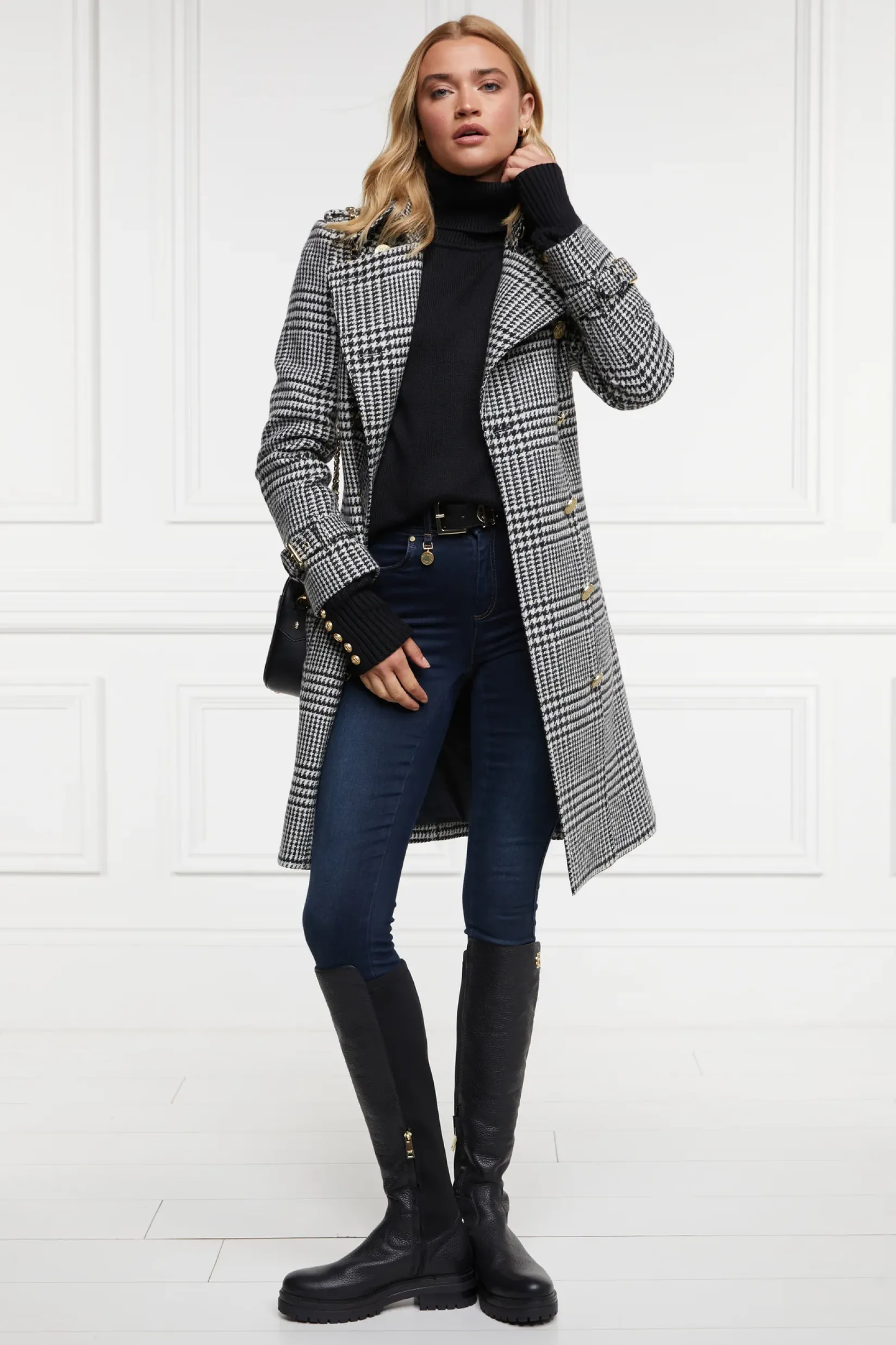 Holland Cooper Knitwear-Chamonix Roll Neck Knit Black