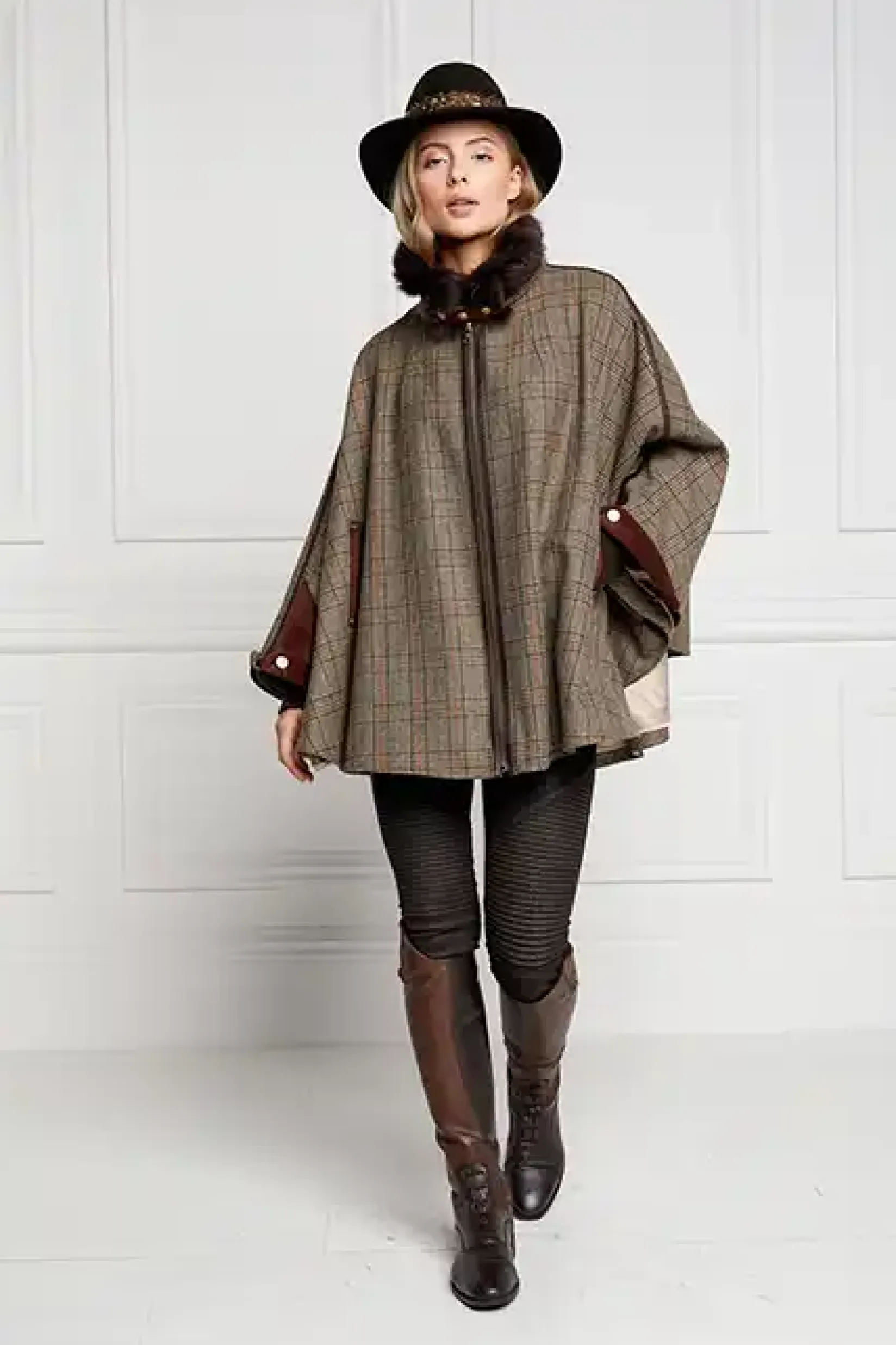 Holland Cooper Capes-Chiltern Cape Bourbon Tweed