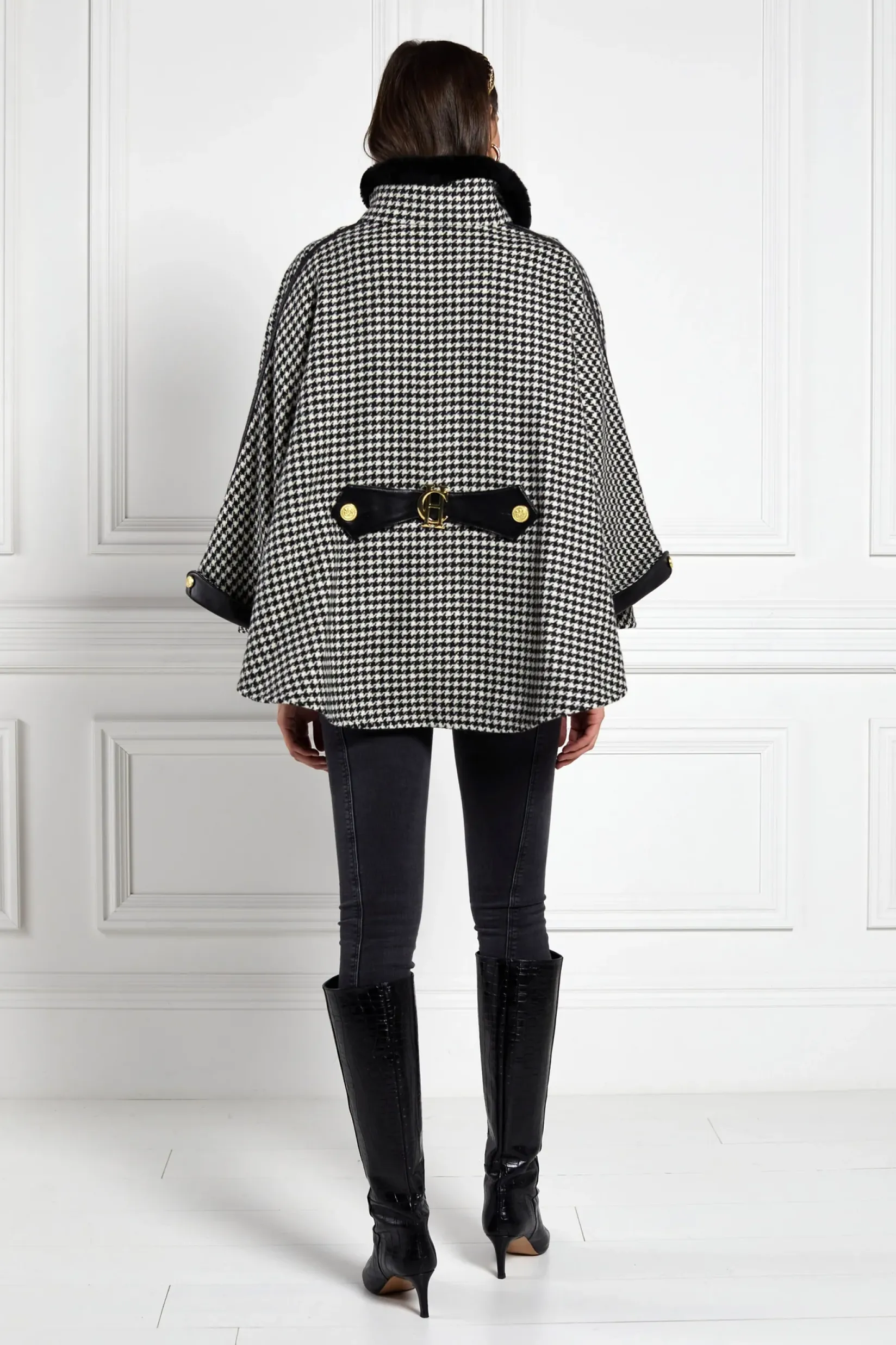Holland Cooper Capes|In Stock Tailoring-Chiltern Cape Houndstooth