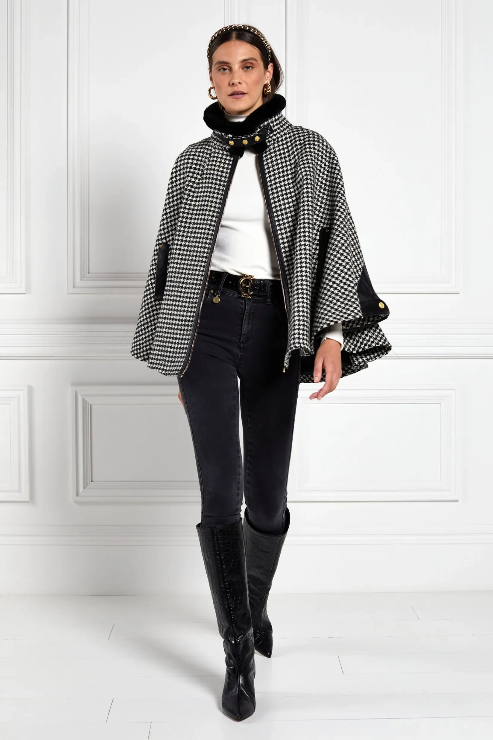 Holland Cooper Capes|In Stock Tailoring-Chiltern Cape Houndstooth