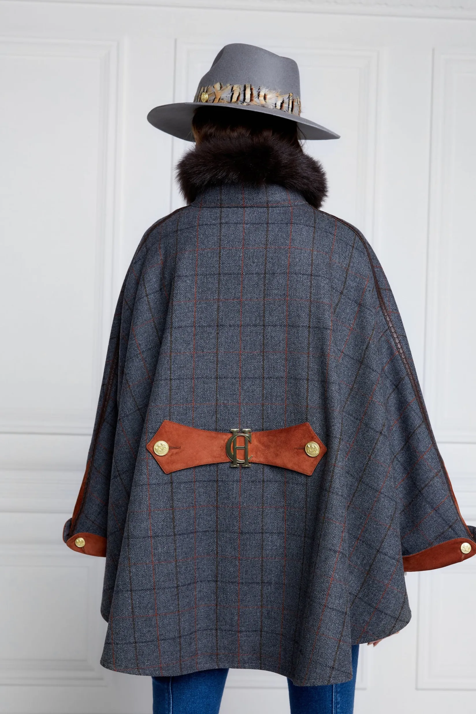 Holland Cooper Capes|In Stock Tailoring-Chiltern Cape Mid Blue Check