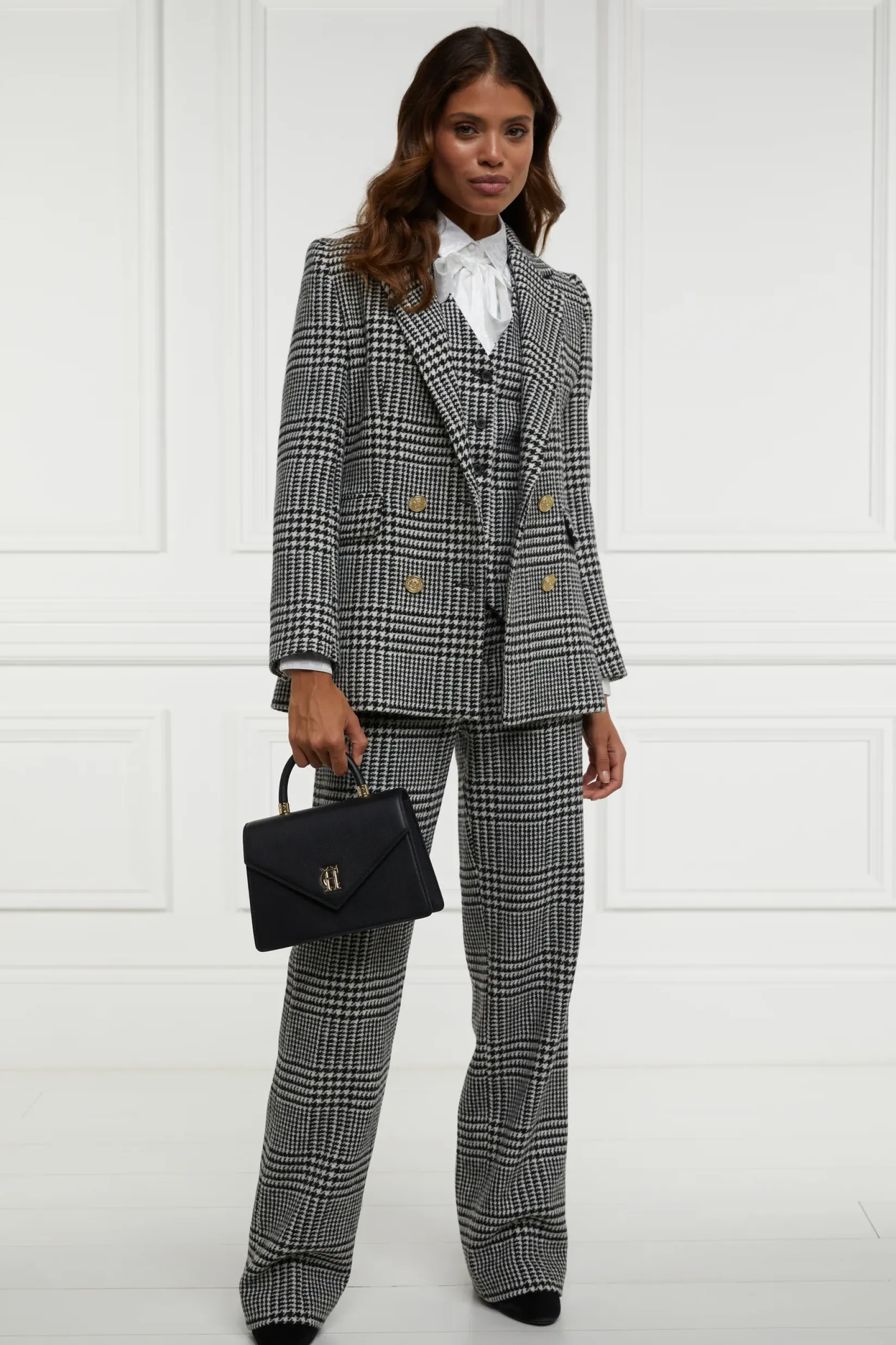 Holland Cooper The Perfect Gesture|Crossbody Bags-Dowdeswell Scarf Bag Black