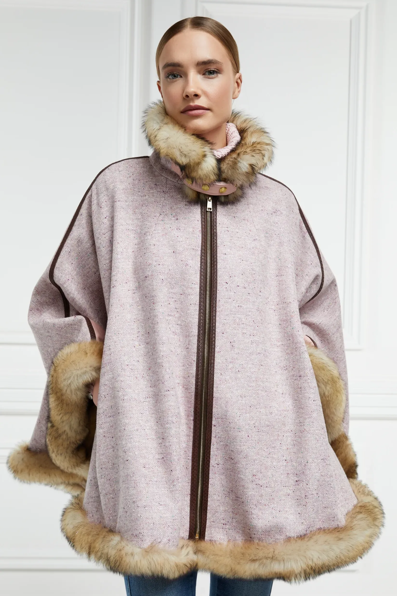 Holland Cooper Capes-Gold Label Chiltern Cape Anniversary Pink