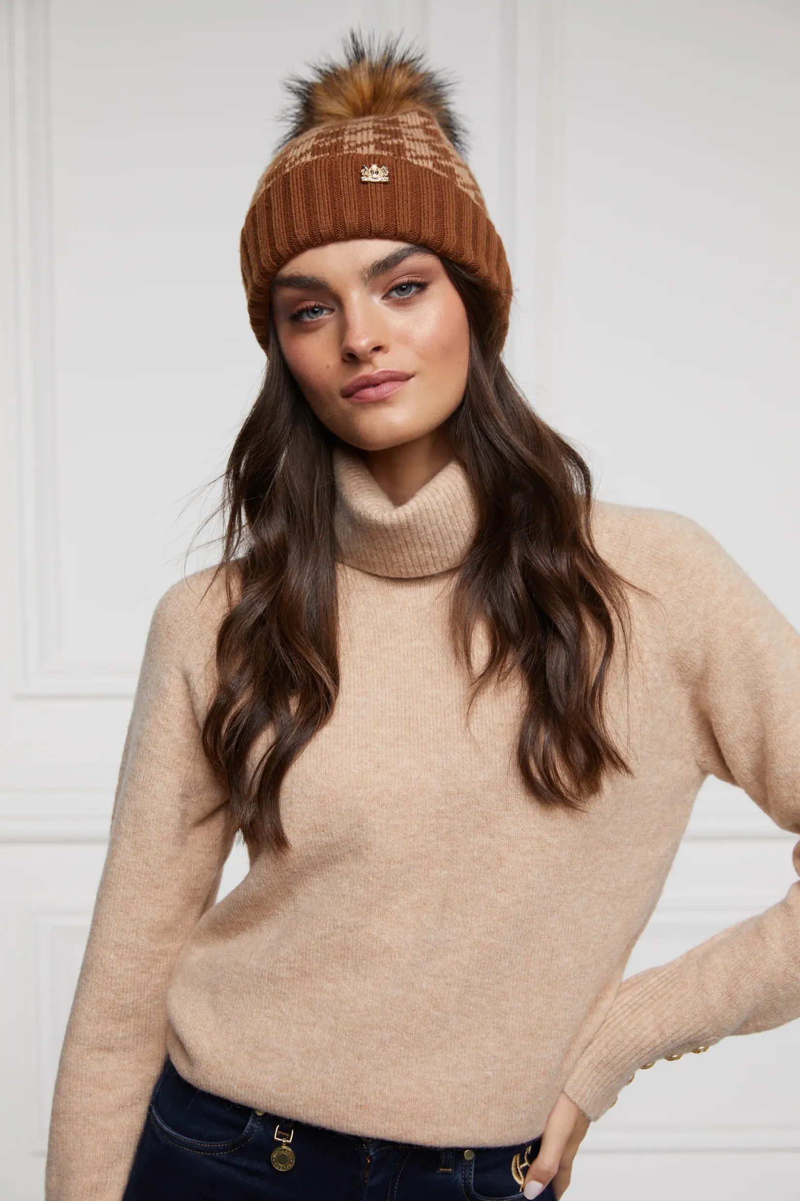Holland Cooper Jade's Top Picks-Heritage Bobble Hat Toffee Houndstooth