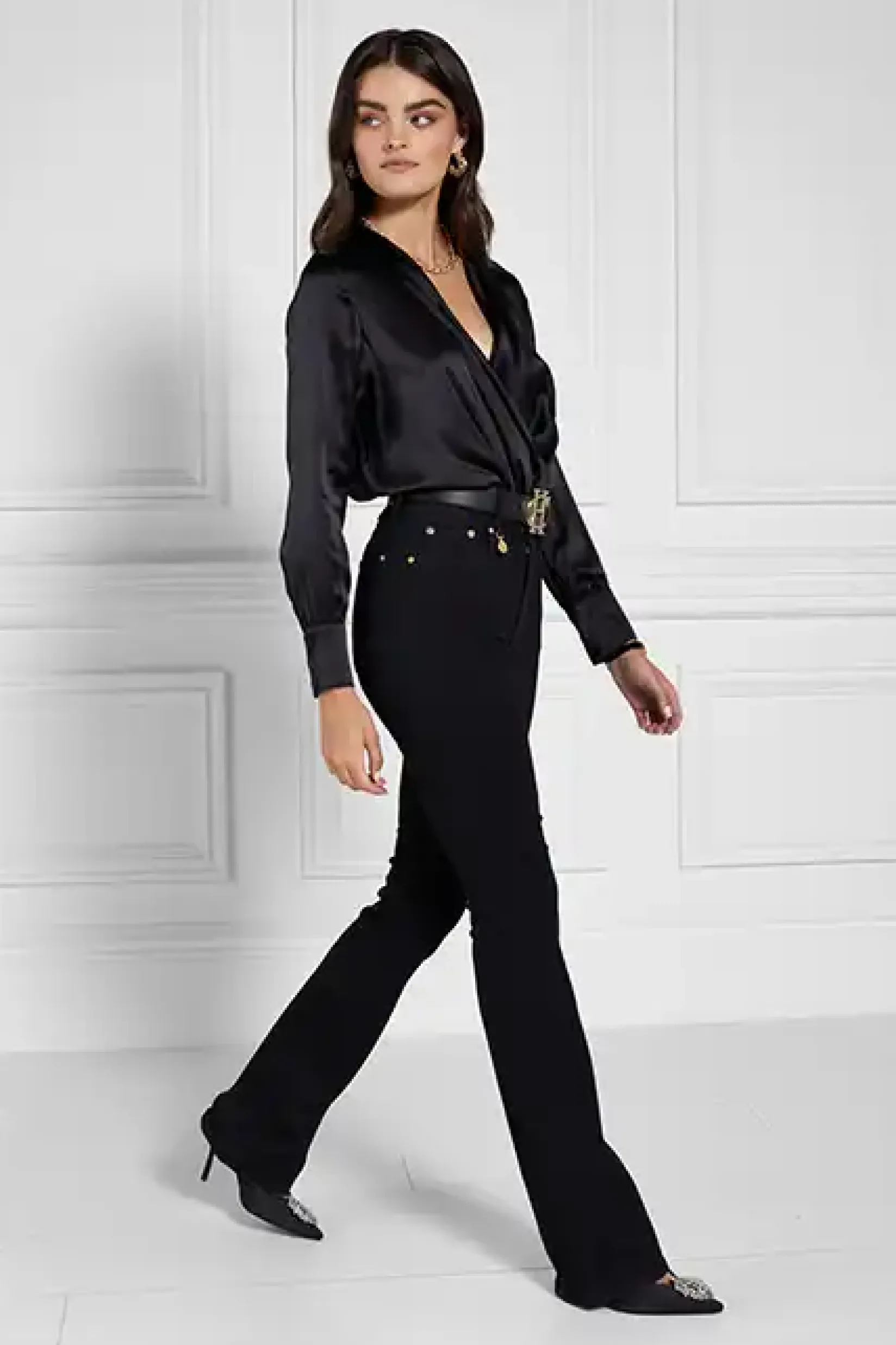 Holland Cooper Jeans|Wardrobe Staples-High Rise Flared Jean Stay Black