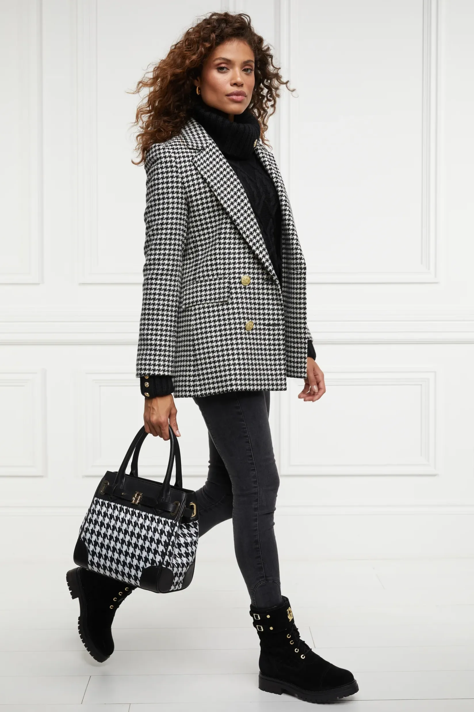 Holland Cooper Knitwear|Après Ski-Noveli Cable Knit Black