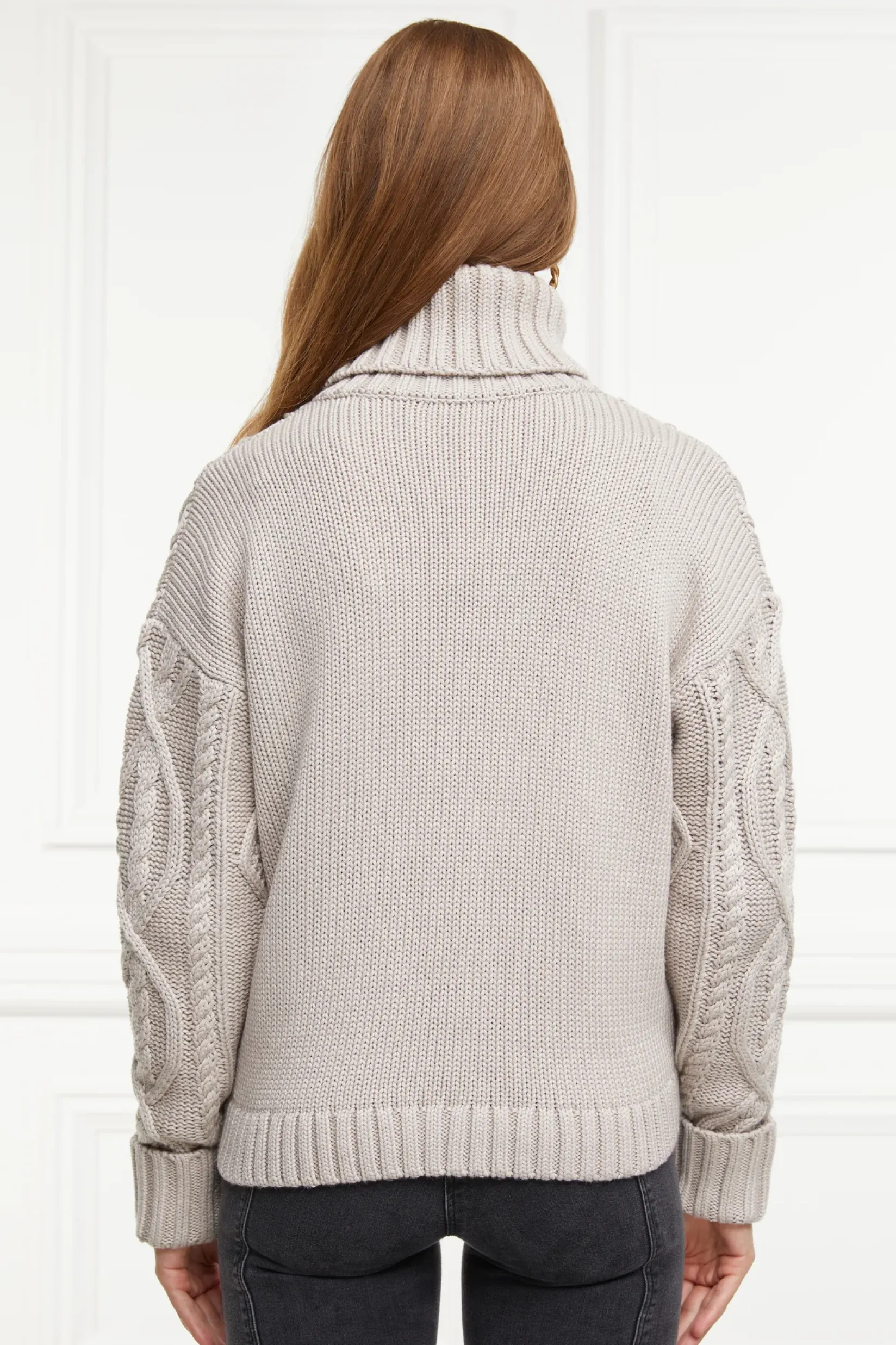 Holland Cooper Knitwear-Noveli Cable Knit Taupe