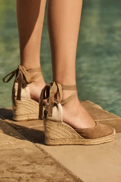 Holland Cooper Sandals|Footwear-Seville Wedge Sandal Taupe