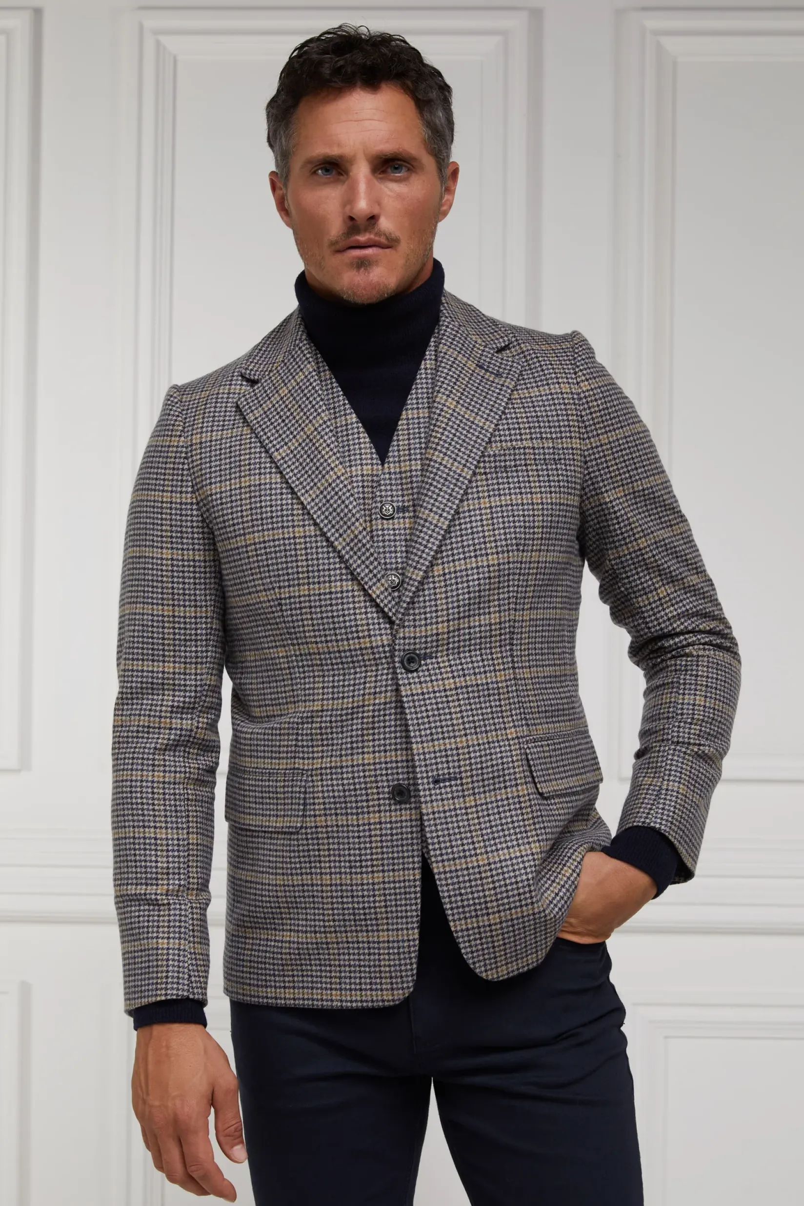 Holland Cooper Gifts For Him|Blazers-The Single Breasted Blazer Prince Of Wales Navy